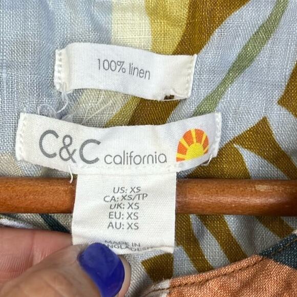 C&C California 100% Linen Sleeveless Button Front Top Blouse Women’s XS Tropical - Picture 5 of 7